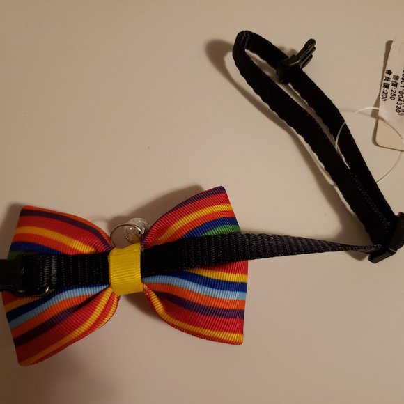 NWT Puffy Pet Bow Tie with Silver Bell - Picture 2 of 2